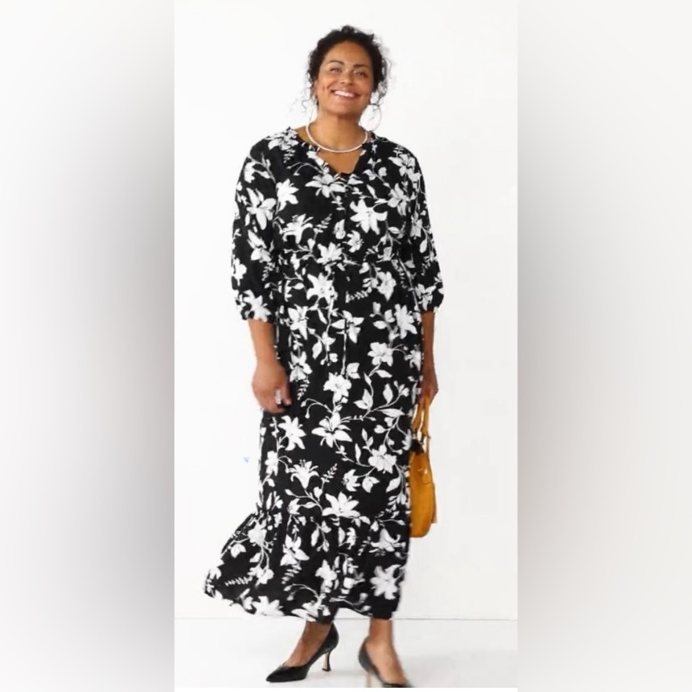 Croft & Barrow Black and White Floral Maxi Dress